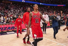 欧篮联今晨再迎强敌，上海申花绝杀压哨，主帅态度：赛场秩序良好，临场指挥获称赞